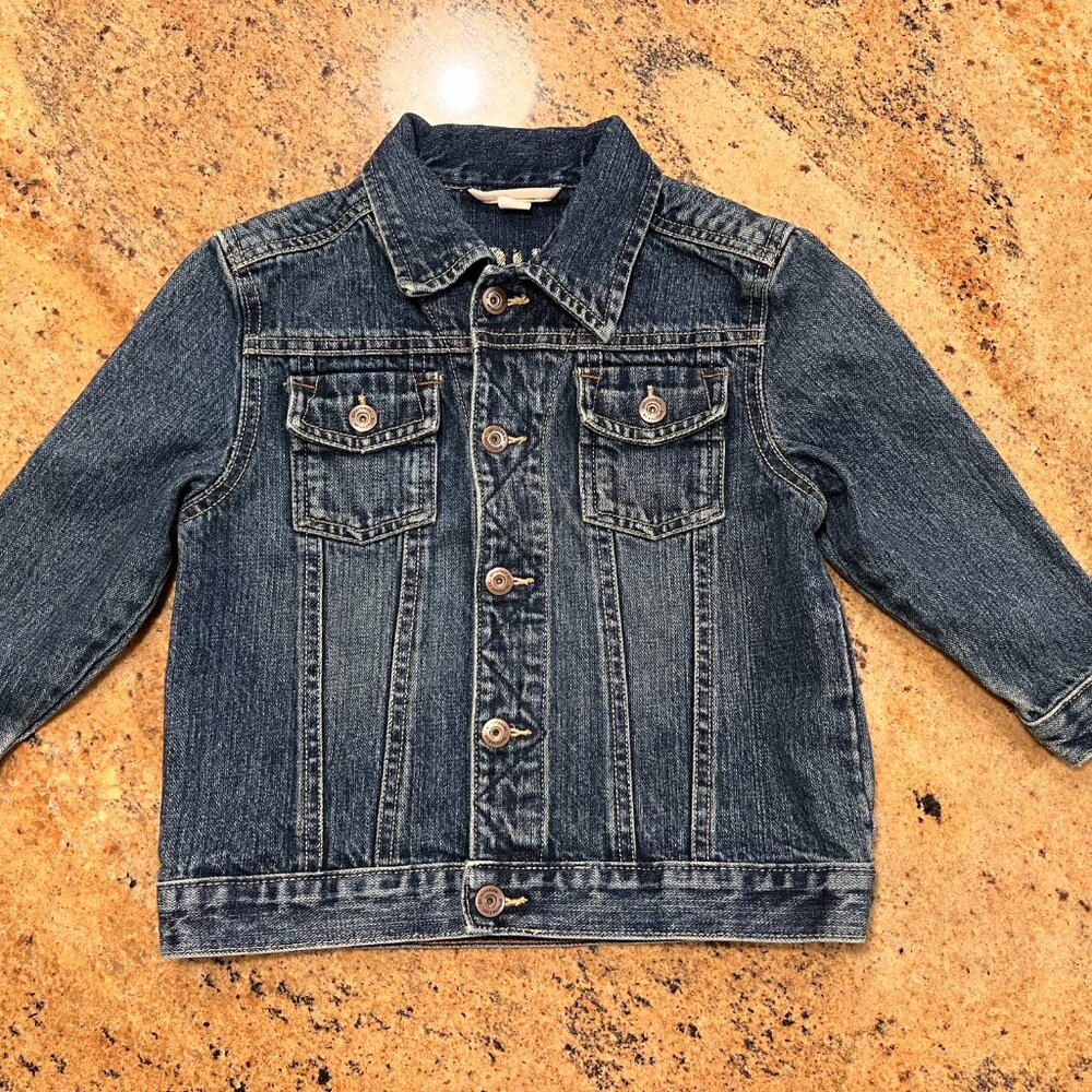 OshKosh Genuine Kids Jean Jacket – Size 3T